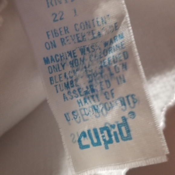 Cupid lg 3559 fits like a small - Picture 3 of 4